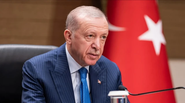 cumhurbaskani erdogan konusuyor 241x4z9Z