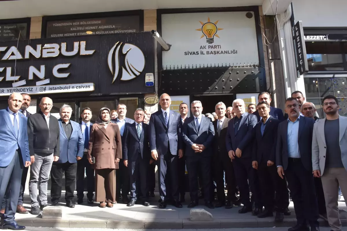 Bakan Ersoy’dan Kütüphanelere Vurgu