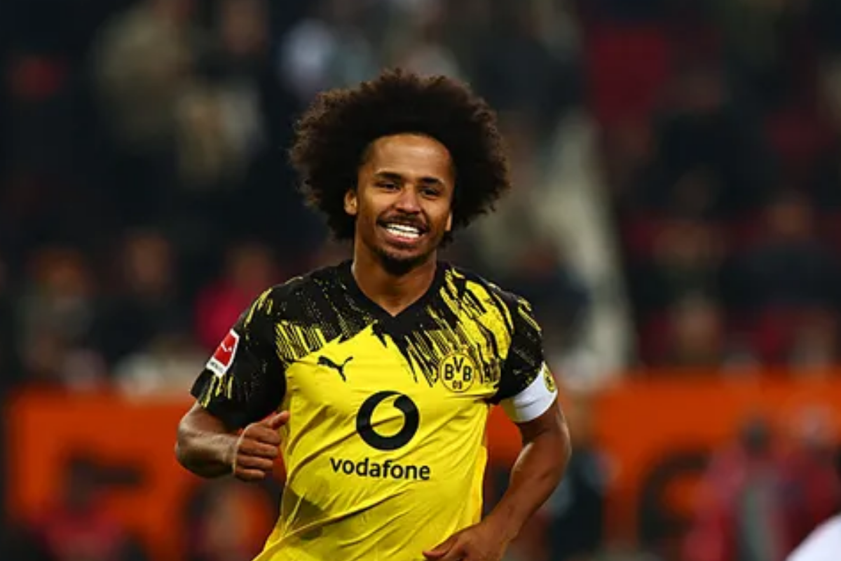 Borussia Dortmund’un yıldızı Karim Adeyemi, muşta ve elektroşok silahı taşıdığı için ceza aldı