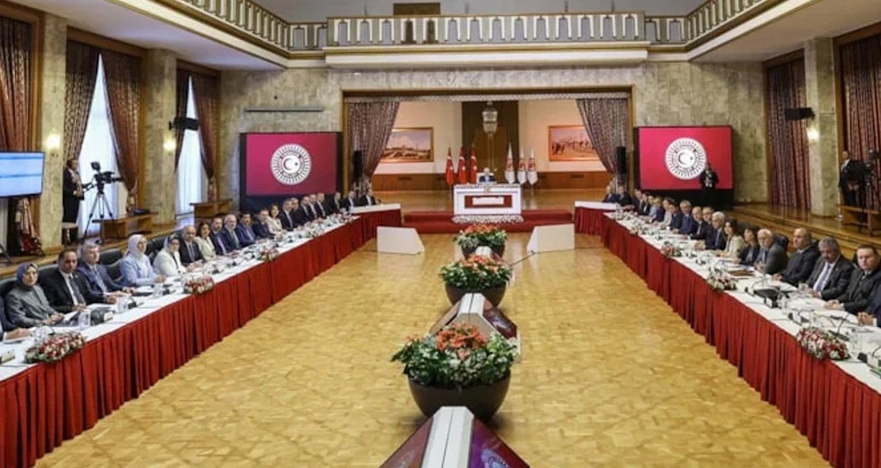 İktidara yakın medyanın ‘İmralı’ sessizliği