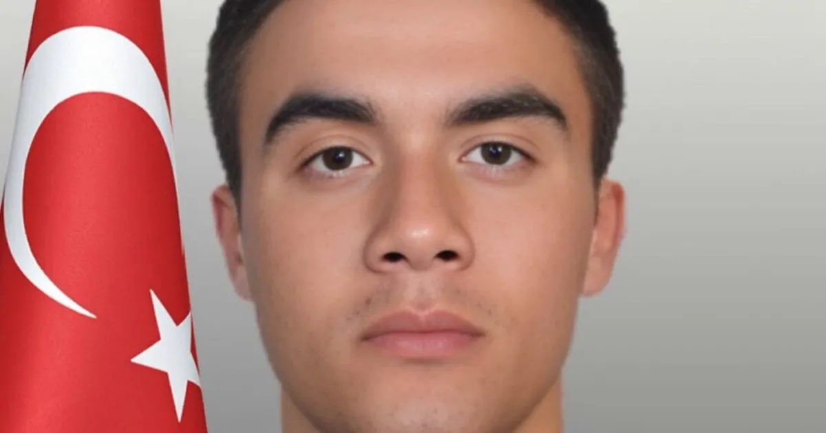 Bakan Yerlikaya’dan Emre Albayrak için taziye mesajı