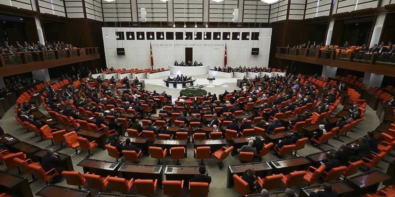 Bütçe görüşmelerinde Genel Kurul’da gerginlik! Başarır’dan AKP’li Bursalı’ya ‘ıstakoz’ göndermesi