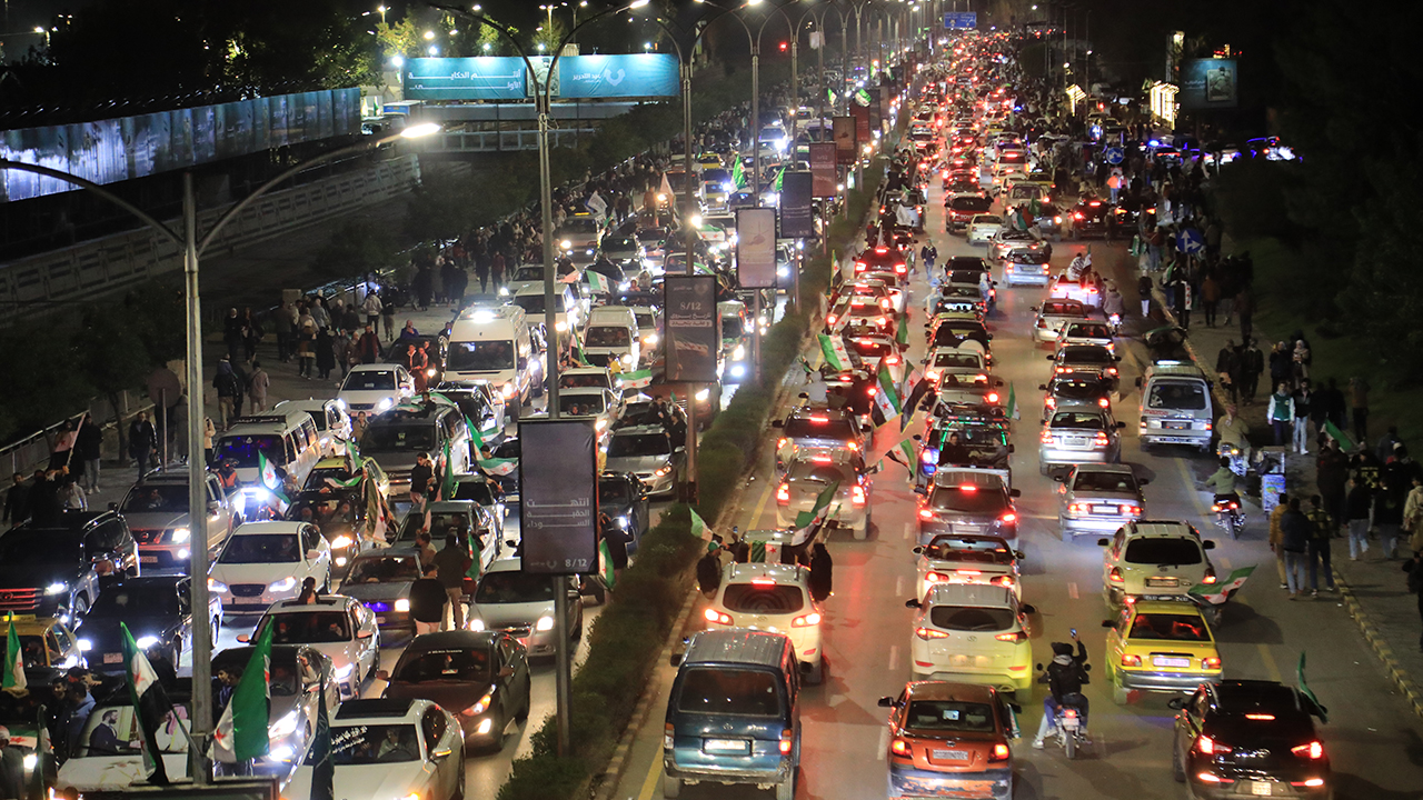 Suriye’de Esad’ın devrilmesinin birinci yılı kutlanıyor