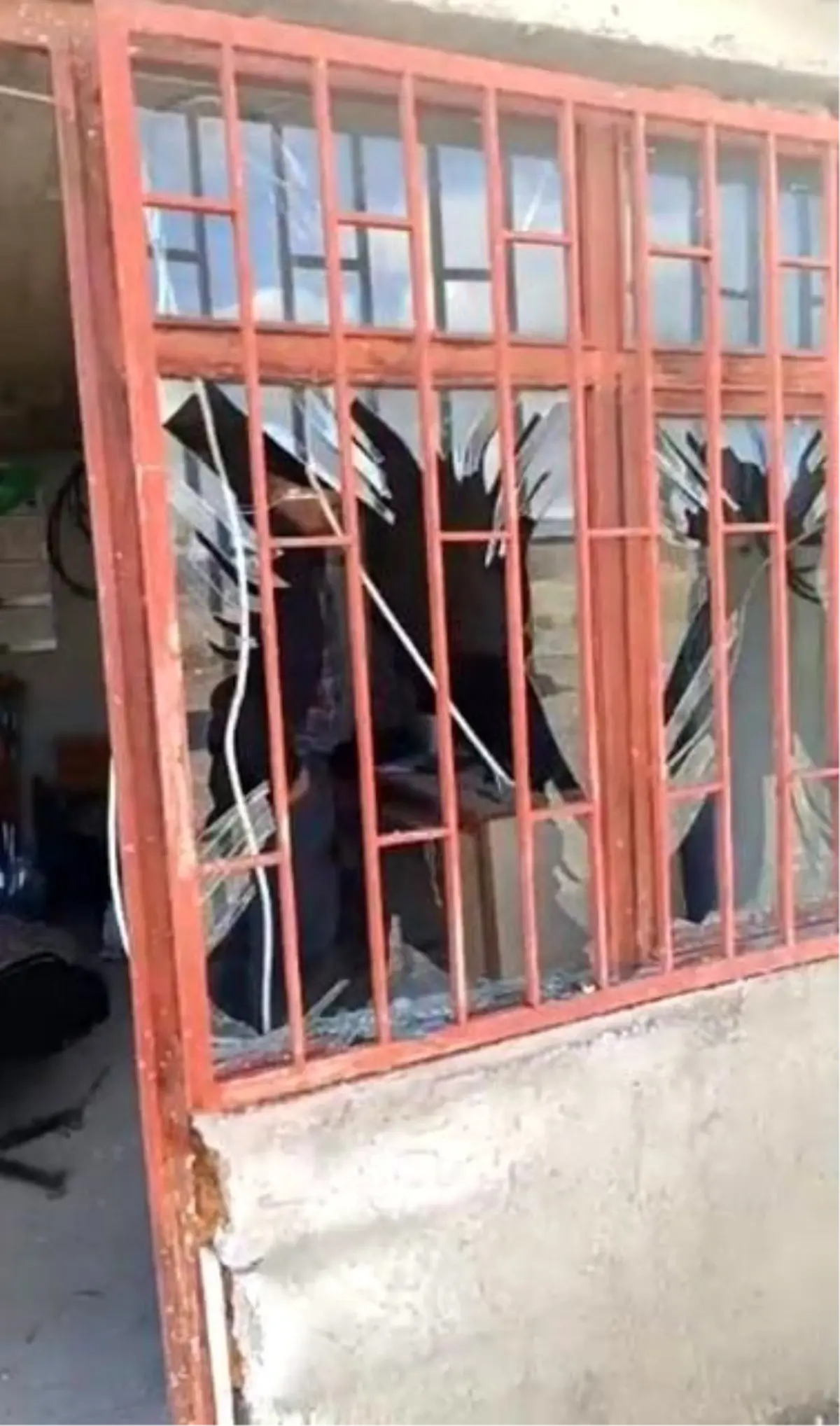 Konya’da Yıldırım Düşmesi Panik Yarattı